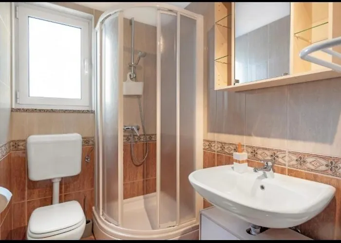 Petra Palace * Rovinjsko Selo