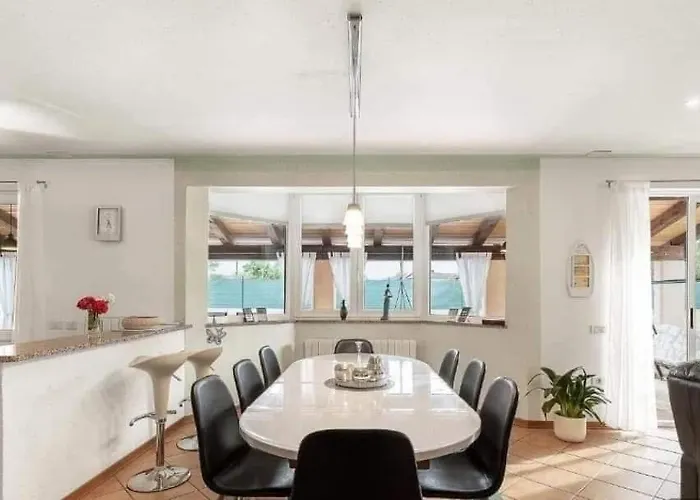 Petra Palace * Rovinjsko Selo