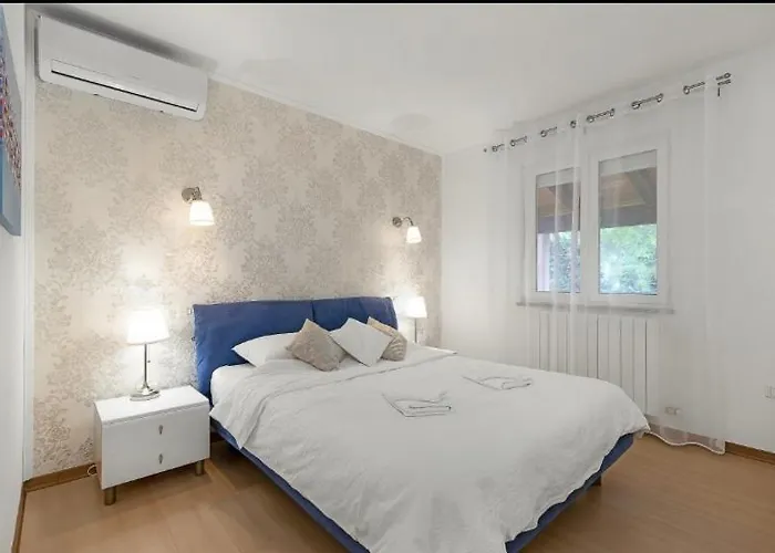 Petra Palace Prázdninový dům Rovinjsko Selo