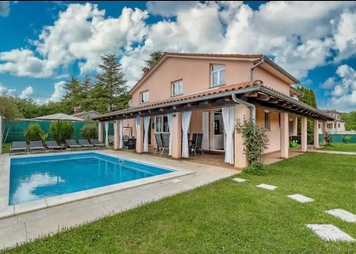 Prázdninový dům Petra Palace Rovinjsko Selo